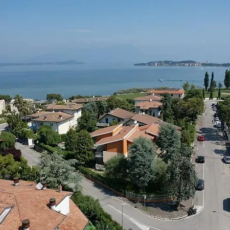 Mimosa Apt Sirmione *