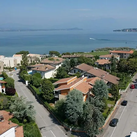 Mimosa Apt Sirmione Apartamento